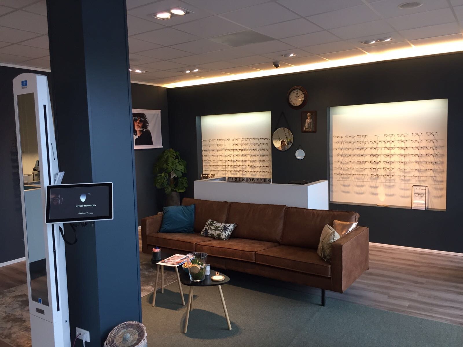 Meetapparatuur in EIGEN Optiek